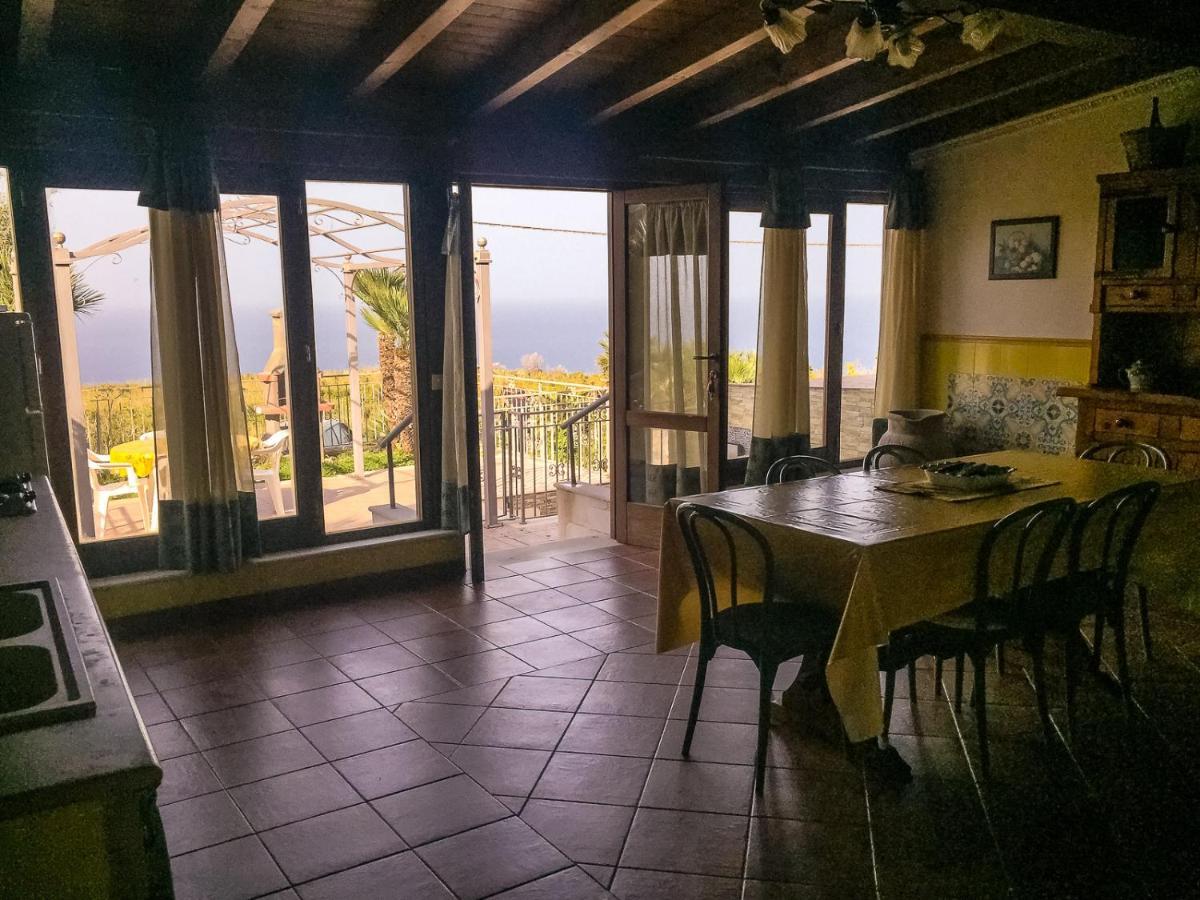 Villa Venere Con Vista Sul Mare サン・ヴィート・ロ・カーポ エクステリア 写真